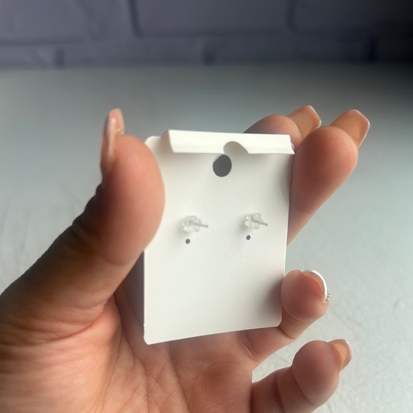 NEW stainless steel Silver Initial Earrings new - Picture 3 of 4